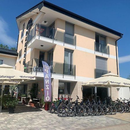 City Panzio Balatonlelle Esterno foto